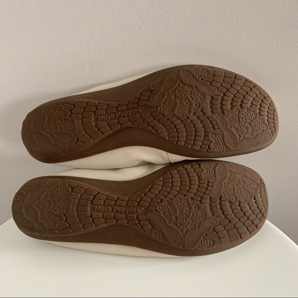 Hush Puppies - Ivory Leather Stretch Loafers - Size 8.5M - Picture 12 of 12